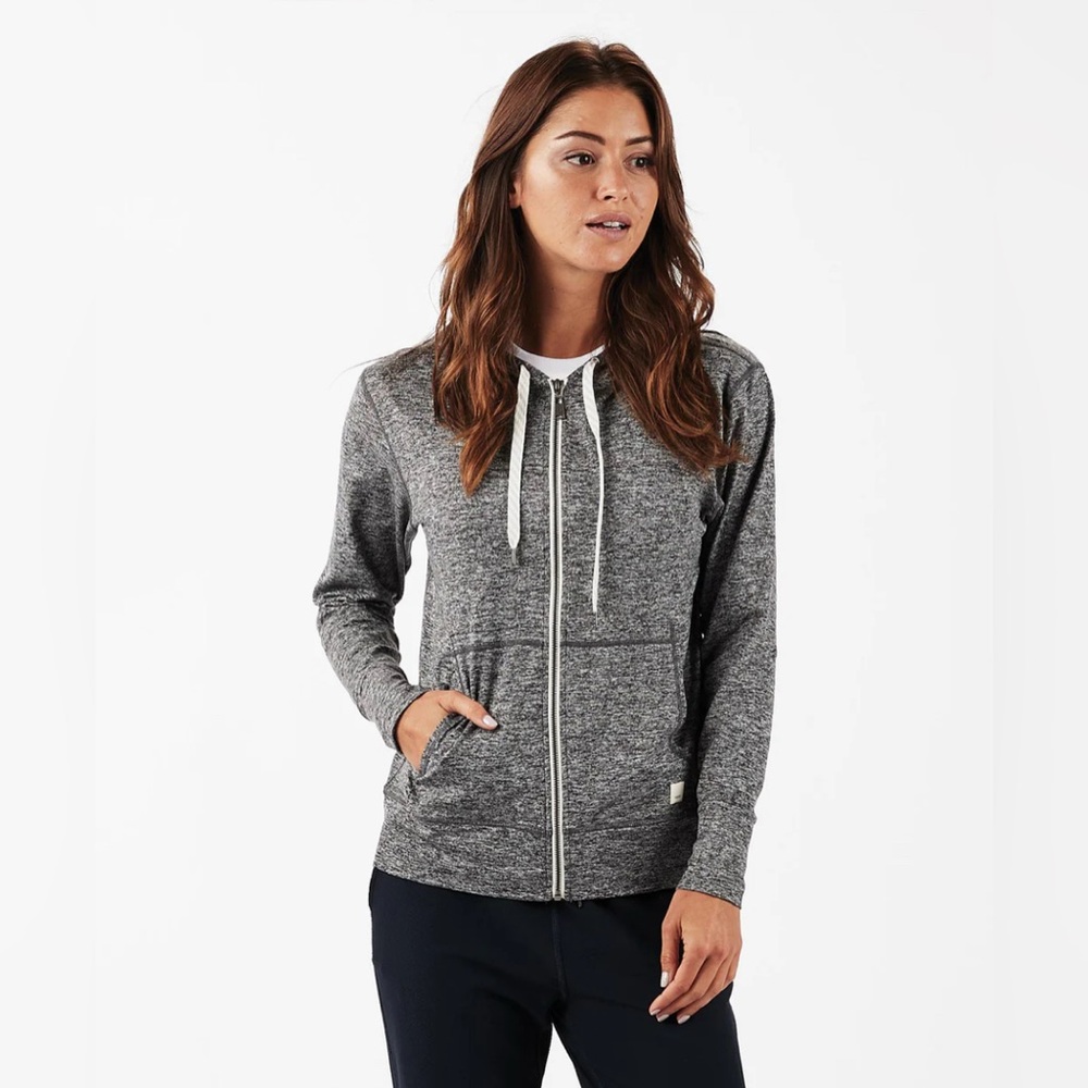 Vuori Halo Performance Hooded Sweatshirt